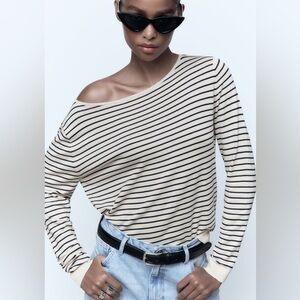 ZARA Cream/Black Striped flowing knit boatneck sweater - like new!